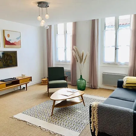 Le Capricorne Plein Centre Wifi * La Rochelle (Charente-Maritime)